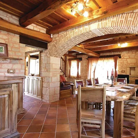 Nice Home In Baderna With House A Panoramic View Holiday home *