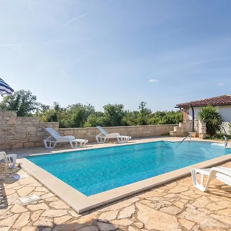 Nice Home In Baderna With House A Panoramic View * Baderna